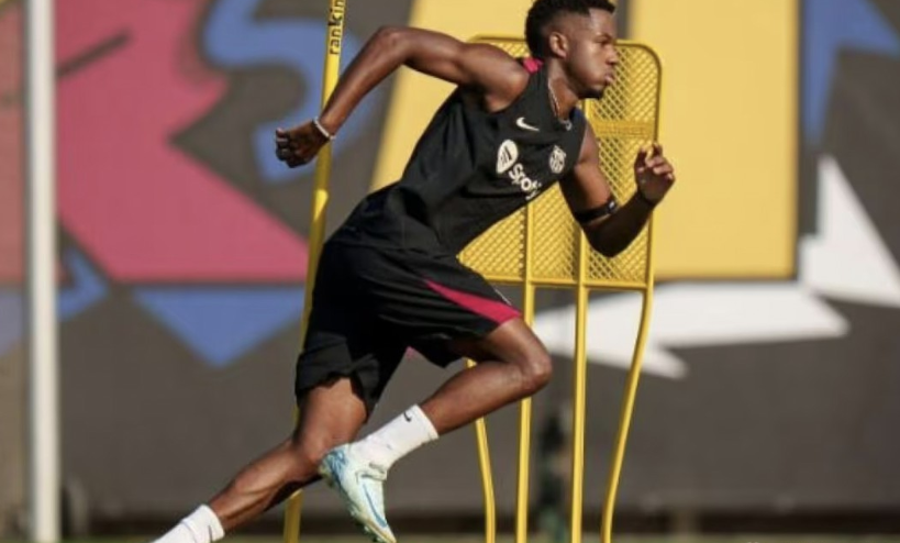 也展现了他 也展现了他